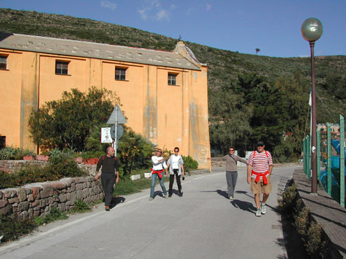 24 capraia VELA TREKKING