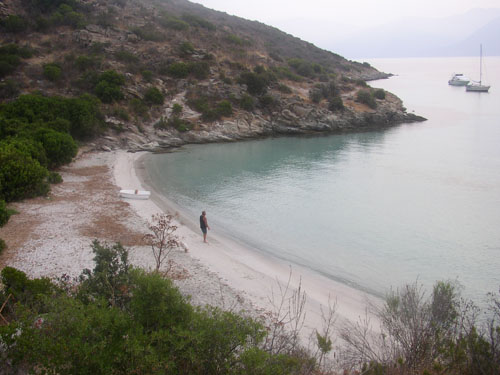 09 spiaggia del laghetto