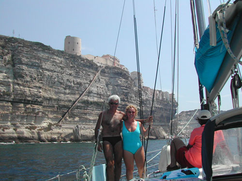 34  ) BONIFACIO